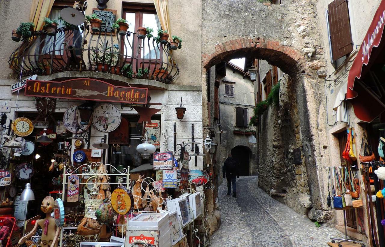Il Castello Apartment Malcesine Buitenkant foto